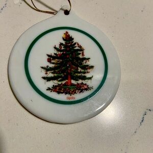 Spode Christmas Tree ornament 3” in diameter